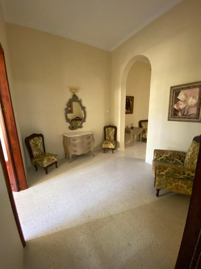 Magical Casalgo House Apartment Victoria Ngoại thất bức ảnh